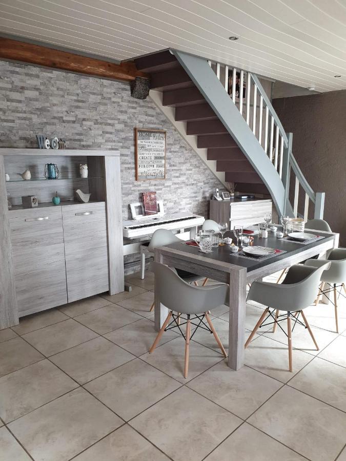 Bed and Breakfast Au petit bonheur à Saint-Martin-du-Frene Extérieur photo