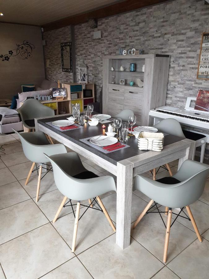 Bed and Breakfast Au petit bonheur à Saint-Martin-du-Frene Extérieur photo