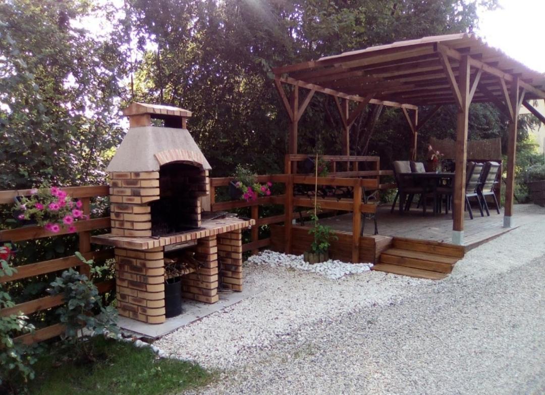 Bed and Breakfast Au petit bonheur à Saint-Martin-du-Frene Extérieur photo